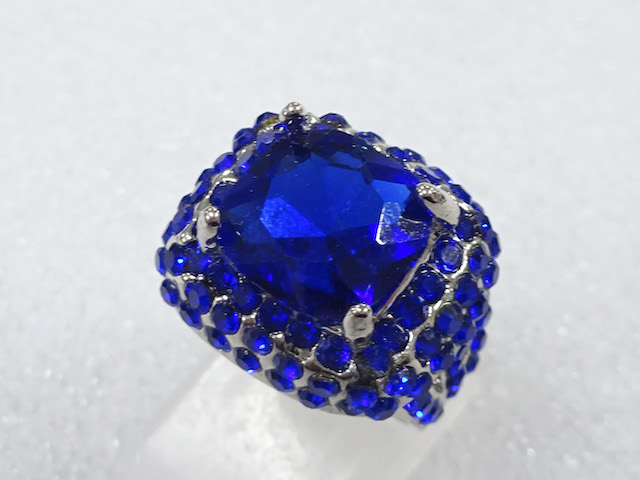 Japanese Kimono / Antique Accessories Metal